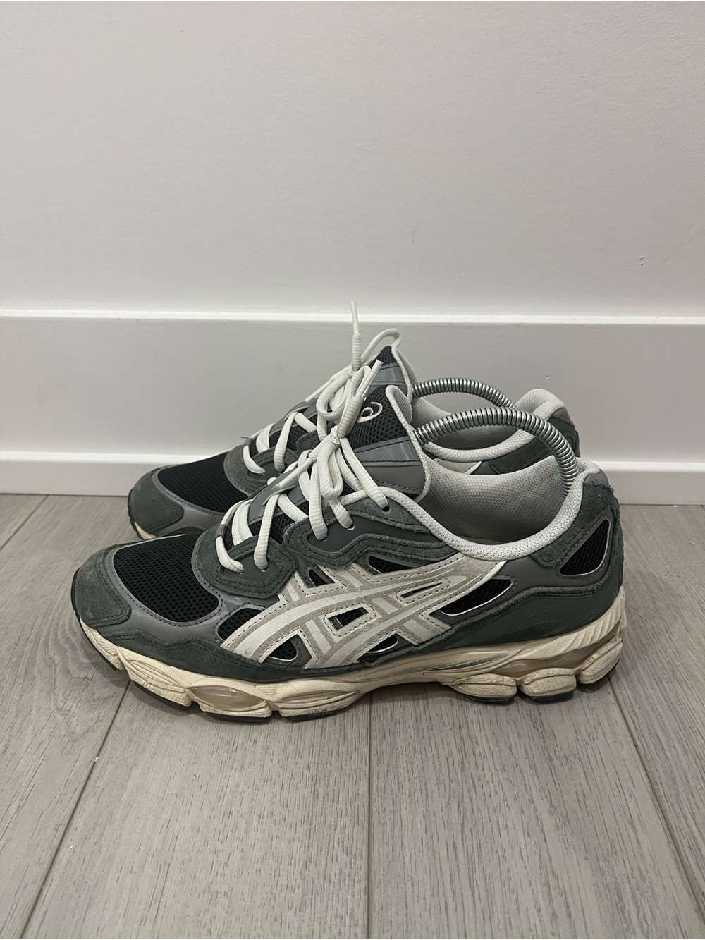 Asics GEL NYC Gray and Black Trail-Style Running Shoes